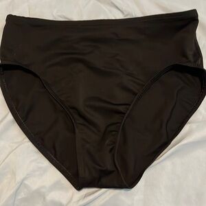 Never worn Miraclesuit Tummy Control Tankini bottom.